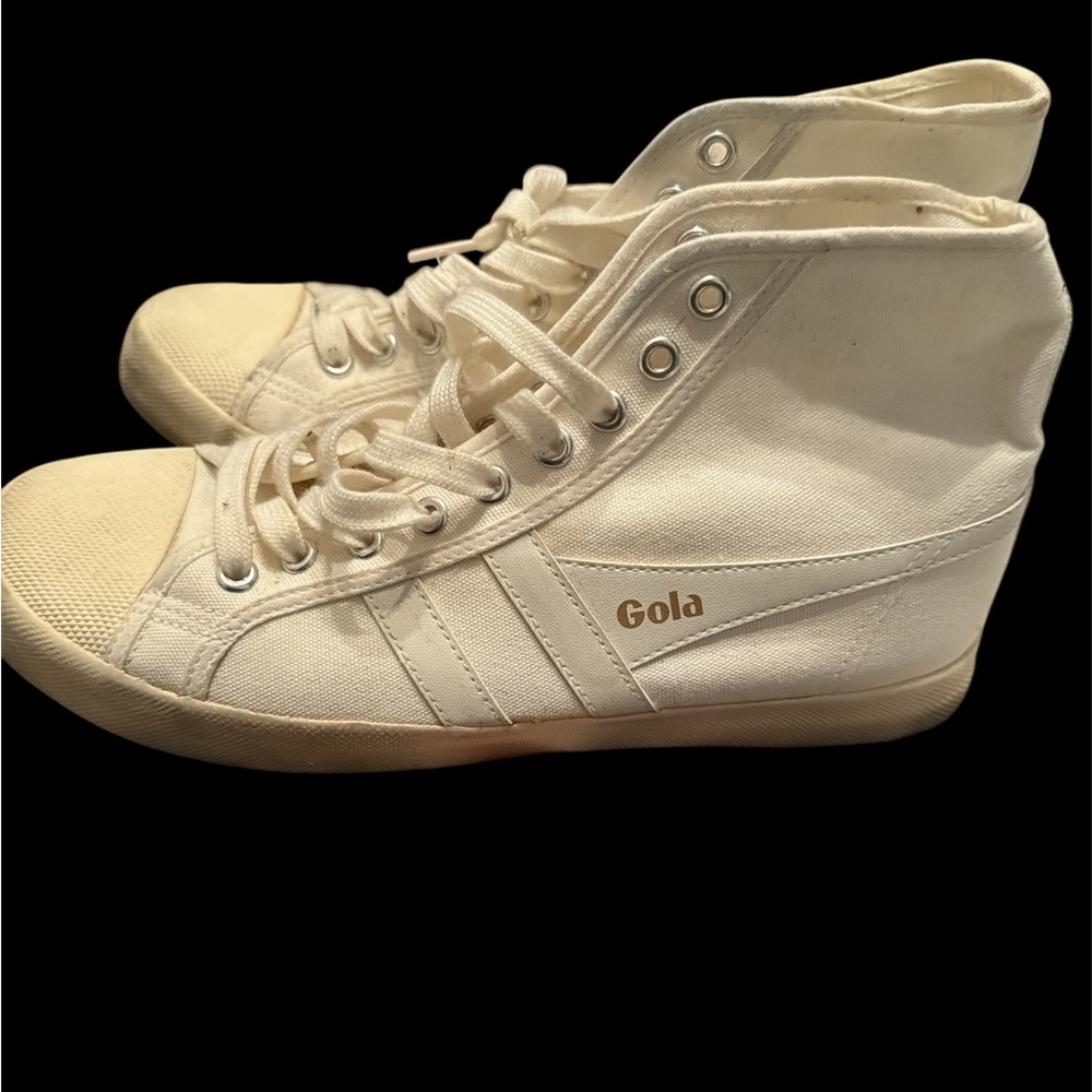 Gola | CLA205 Coaster‎ High-Top White Canvas Sneaker US Womens Sz. 10